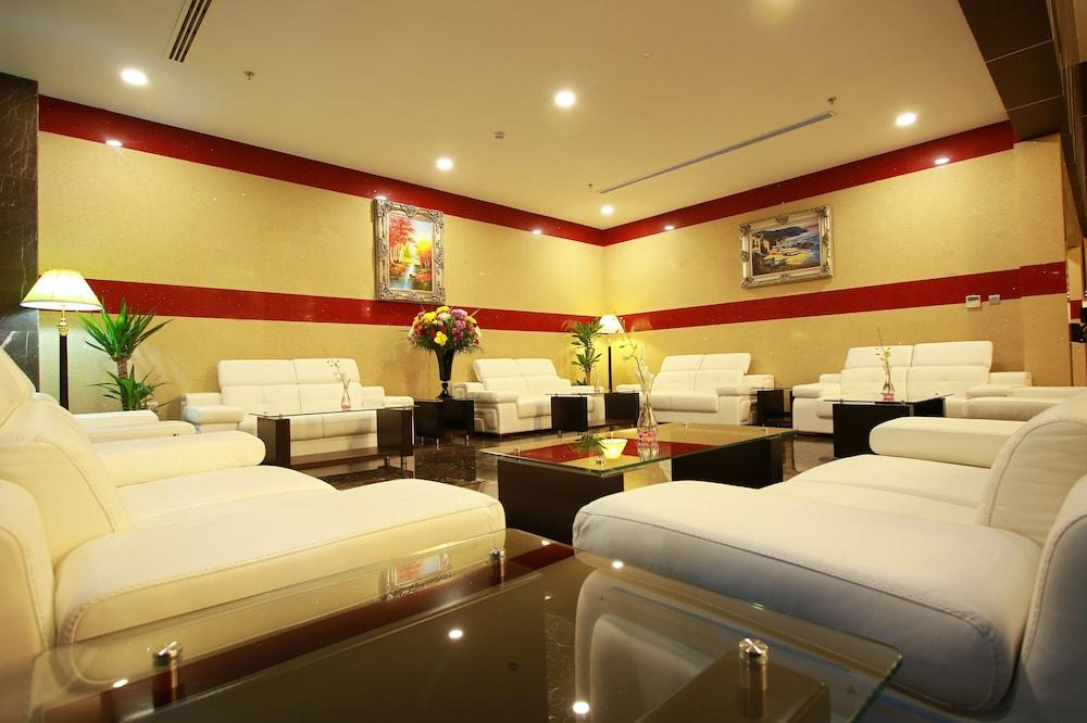 Park Regis Lotus Hotel Manama Exteriör bild