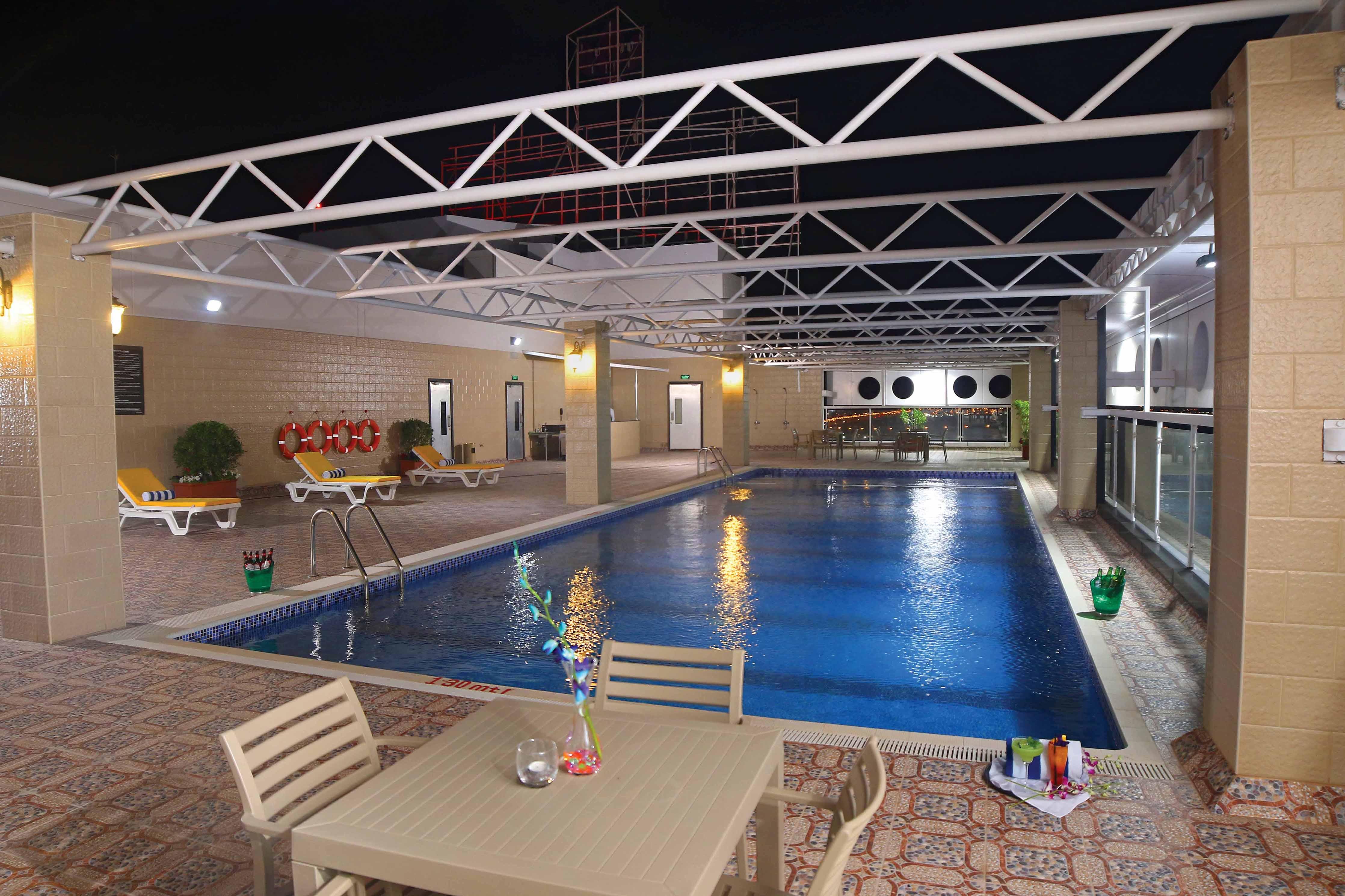 Park Regis Lotus Hotel Manama Exteriör bild
