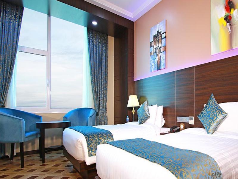 Park Regis Lotus Hotel Manama Exteriör bild